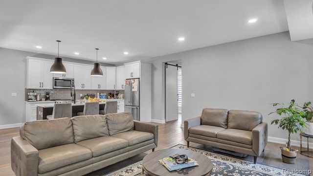 710 N Campbell Road, Royal Oak, MI 48067