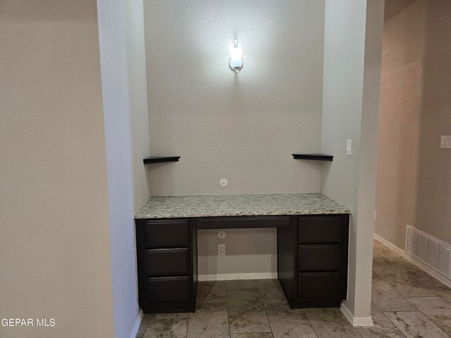 332 BELLWOODE Avenue, El Paso, TX 79932