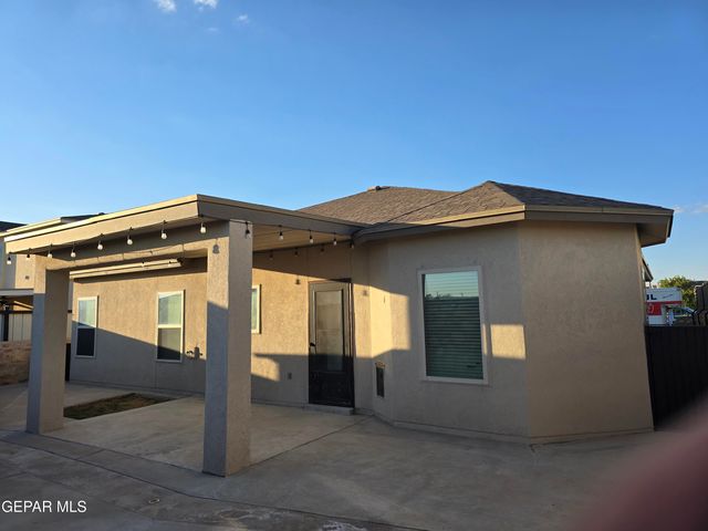 332 BELLWOODE Avenue, El Paso, TX 79932