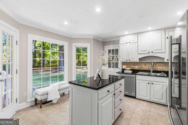 1390 Warrenton Hunt, Lawrenceville, GA 30043