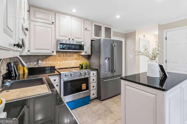 1390 Warrenton Hunt, Lawrenceville, GA 30043