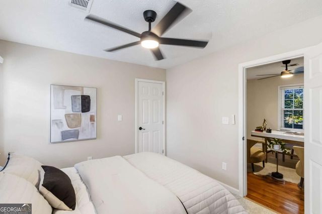 1390 Warrenton Hunt, Lawrenceville, GA 30043