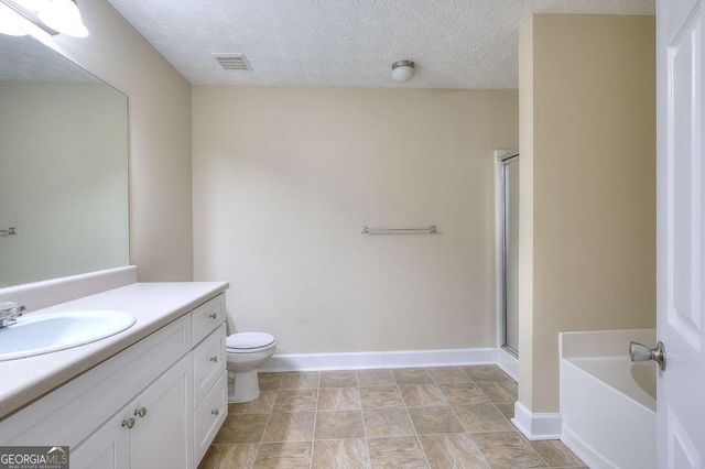 453 Tara Commons Circle, Loganville, GA 30052