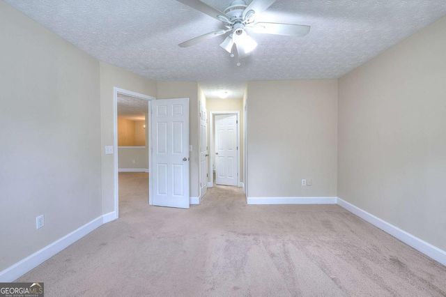 453 Tara Commons Circle, Loganville, GA 30052