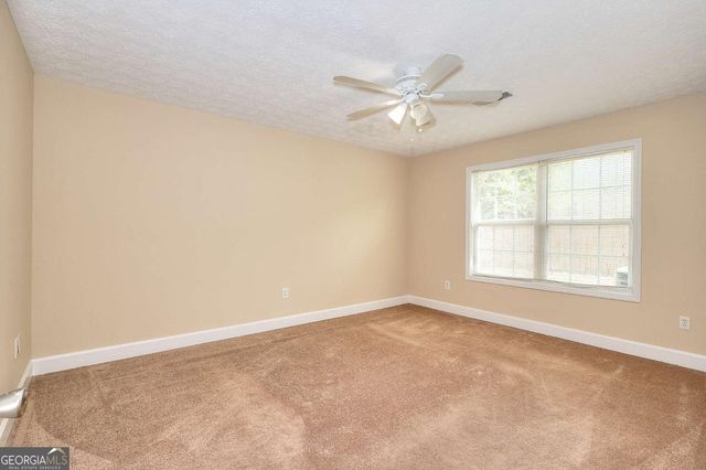 453 Tara Commons Circle, Loganville, GA 30052