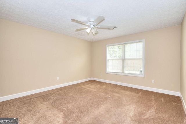 453 Tara Commons Circle, Loganville, GA 30052