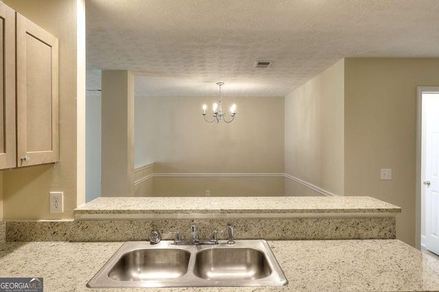 453 Tara Commons Circle, Loganville, GA 30052