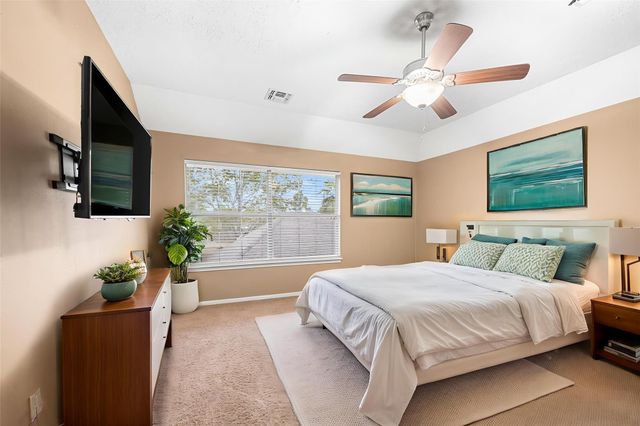 3708 Pine Tree Drive, Pearland, TX 77581