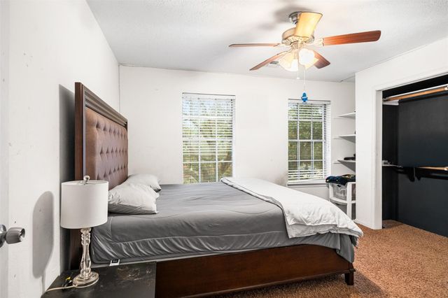 3708 Pine Tree Drive, Pearland, TX 77581