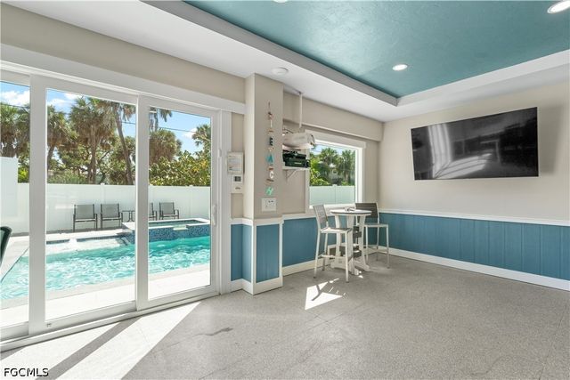 5335 Estero BLVD, Fort Myers Beach, FL 33931