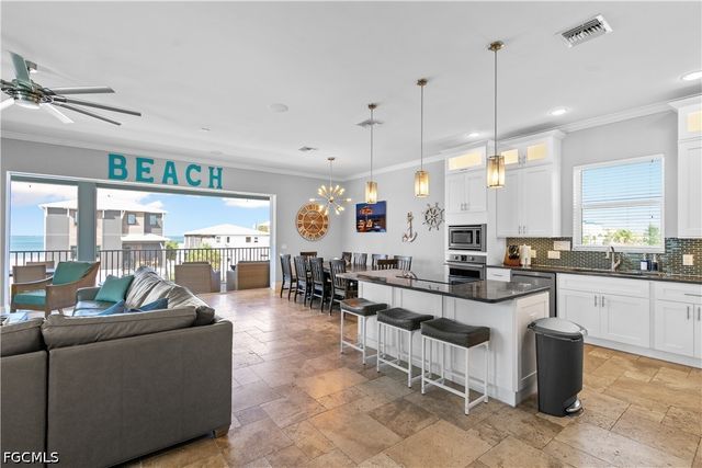 5335 Estero BLVD, Fort Myers Beach, FL 33931