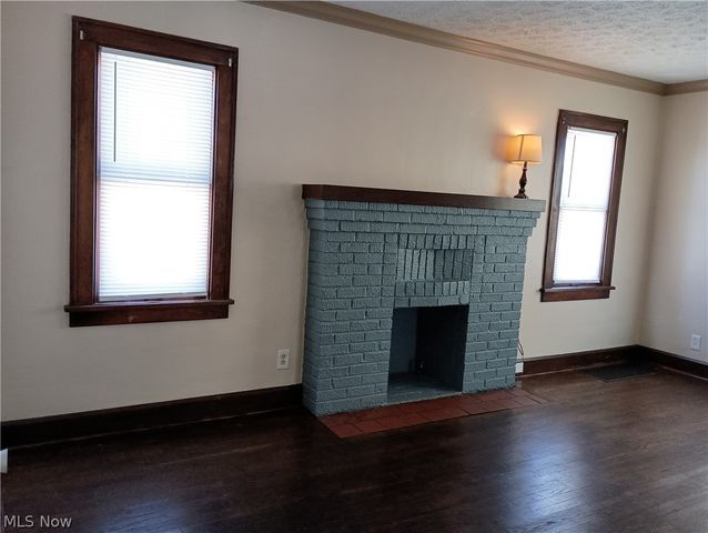 212 Curry Place, Youngstown, OH 44504