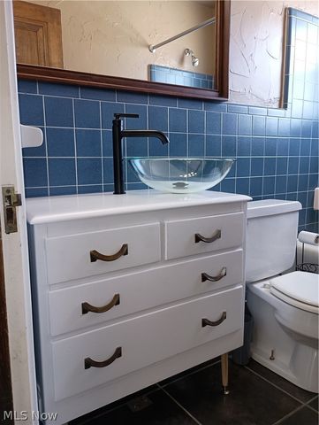 212 Curry Place, Youngstown, OH 44504