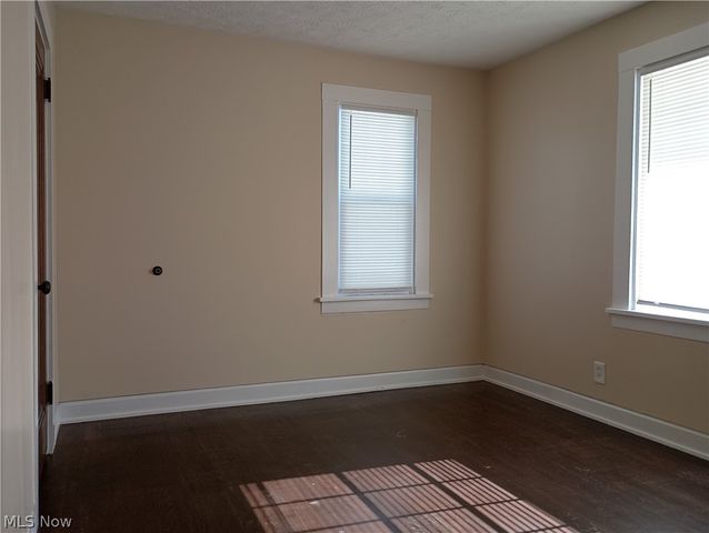 212 Curry Place, Youngstown, OH 44504