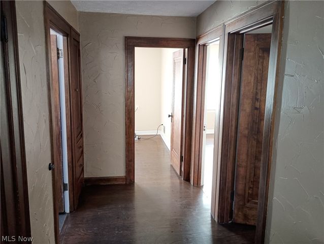 212 Curry Place, Youngstown, OH 44504