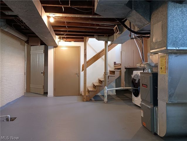 212 Curry Place, Youngstown, OH 44504