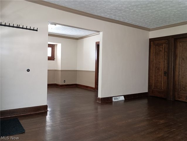 212 Curry Place, Youngstown, OH 44504