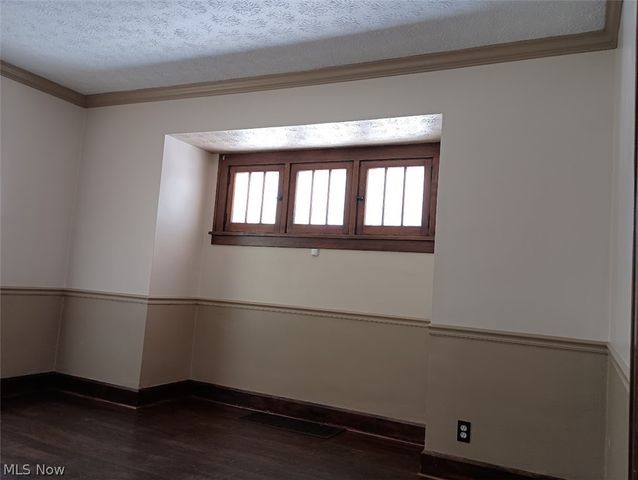 212 Curry Place, Youngstown, OH 44504