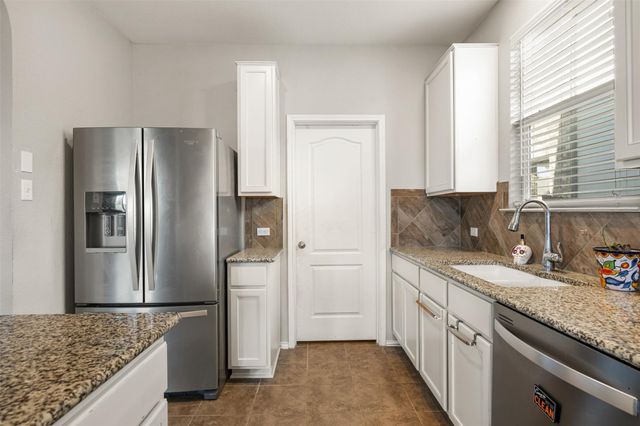 2950 E Old Settlers BLVD 55, Round Rock, TX 78665
