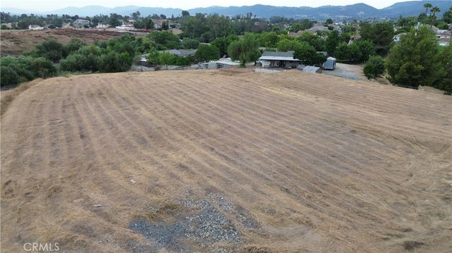 7 Juniper Street, Murrieta, CA 92562