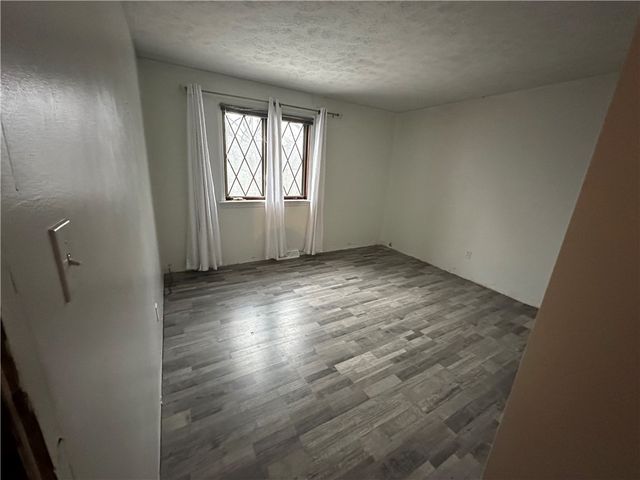 6290 Irishtown Road Ext, Bethel Park, PA 15102
