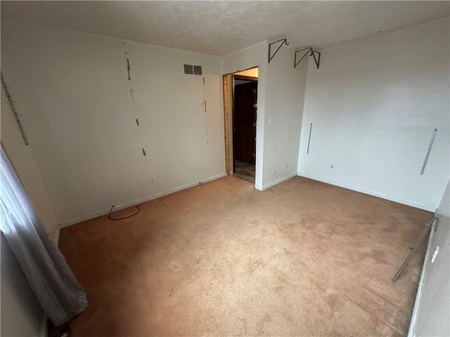 6290 Irishtown Road Ext, Bethel Park, PA 15102