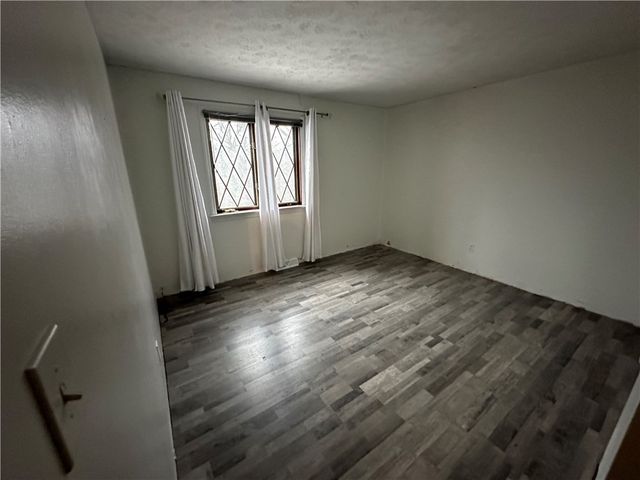 6290 Irishtown Road Ext, Bethel Park, PA 15102