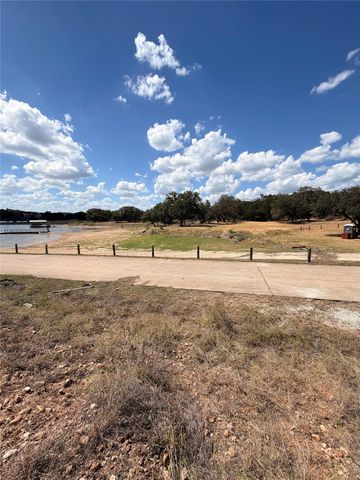 1401 Emerald RD, Lago Vista, TX 78645