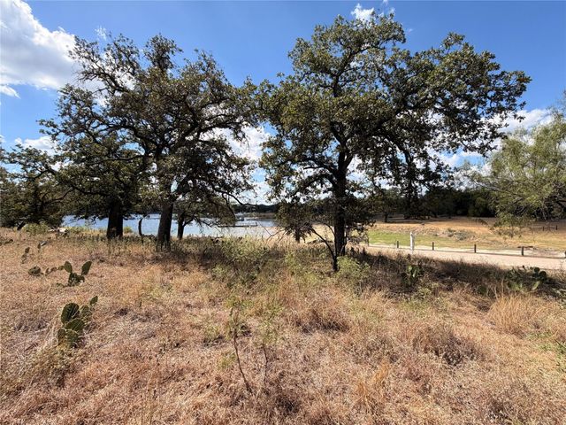 1401 Emerald RD, Lago Vista, TX 78645
