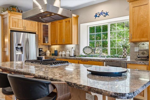13736 Gold Country, Penn Valley, CA 95946