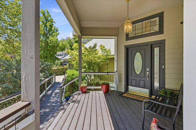 13736 Gold Country, Penn Valley, CA 95946