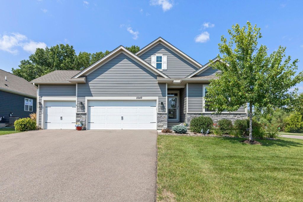 8249 183rd Street W, Lakeville, MN 55044 — photo 2