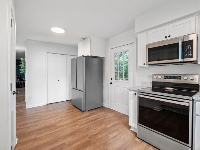 1701 Glendon RD, Salem, VA 24153