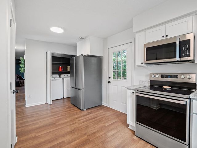 1701 Glendon RD, Salem, VA 24153