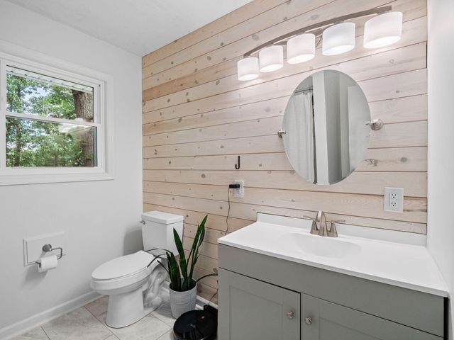 1701 Glendon RD, Salem, VA 24153