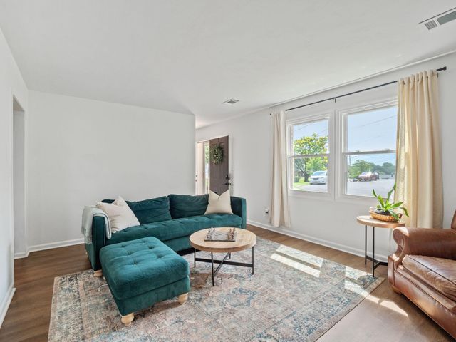 1701 Glendon RD, Salem, VA 24153