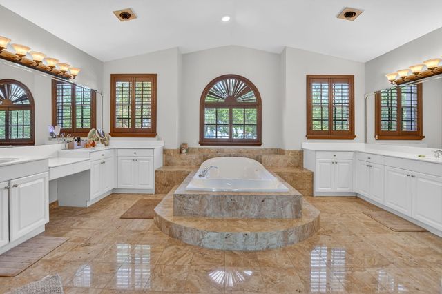 19139 2 River Lane, Boca Raton, FL 33498