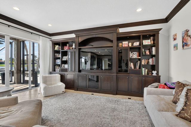 19139 2 River Lane, Boca Raton, FL 33498