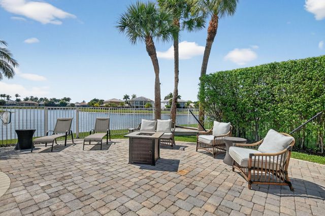 19139 2 River Lane, Boca Raton, FL 33498