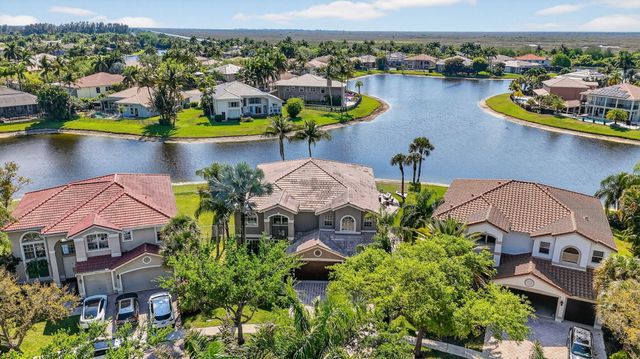 19139 2 River Lane, Boca Raton, FL 33498