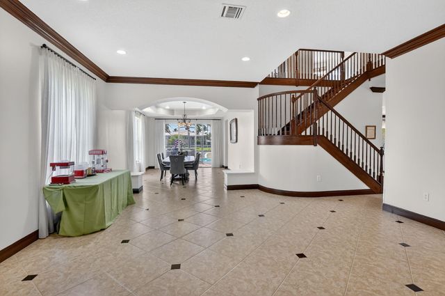 19139 2 River Lane, Boca Raton, FL 33498
