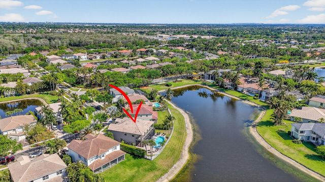 19139 2 River Lane, Boca Raton, FL 33498