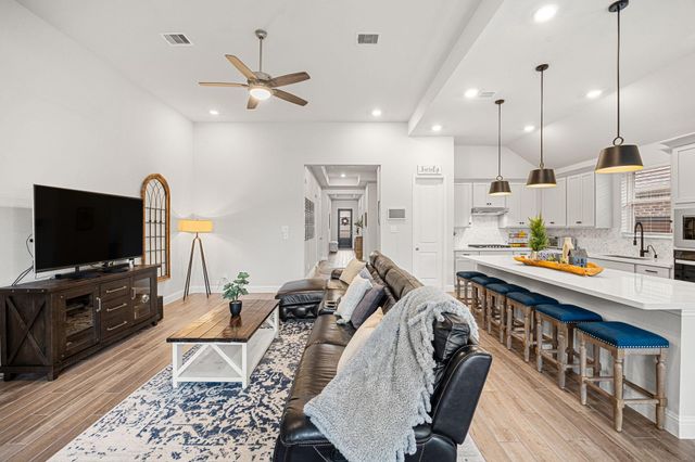 19330 Belmont Stakes Way, Tomball, TX 77377