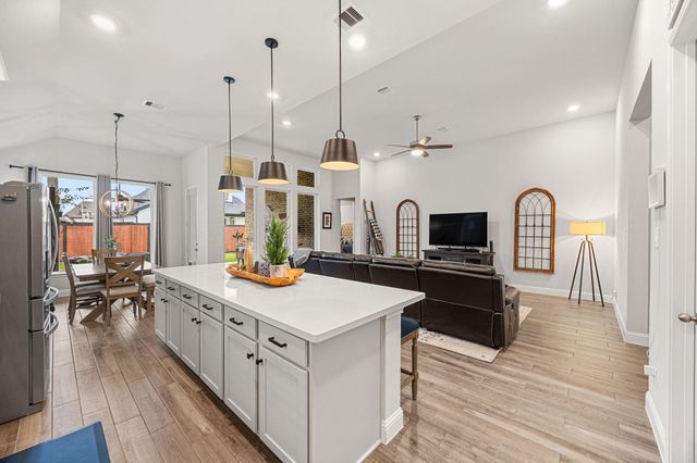 19330 Belmont Stakes Way, Tomball, TX 77377