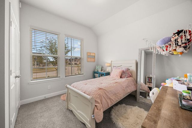 19330 Belmont Stakes Way, Tomball, TX 77377