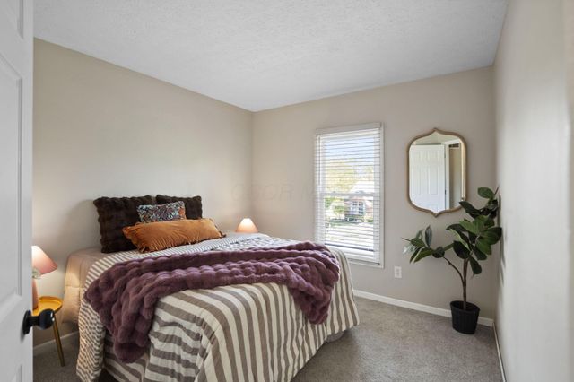 5773 Sharets Drive, Galloway, OH 43119