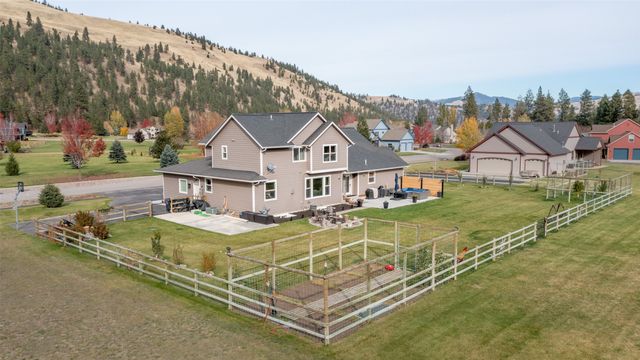 10636 Nez Perce Loop, Lolo, MT 59847