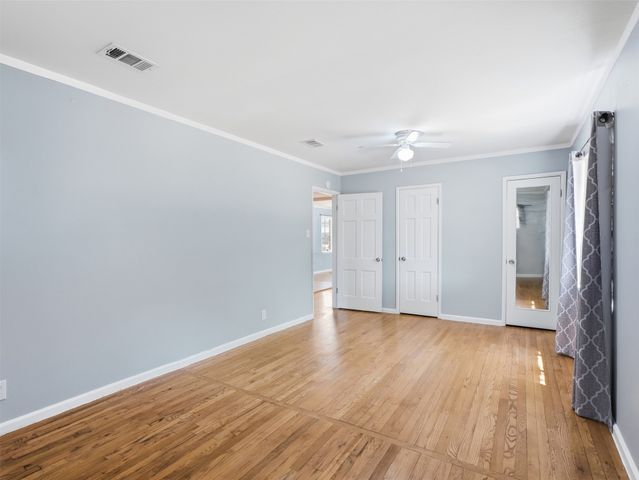 911 Reverchon Drive, Dallas, TX 75211