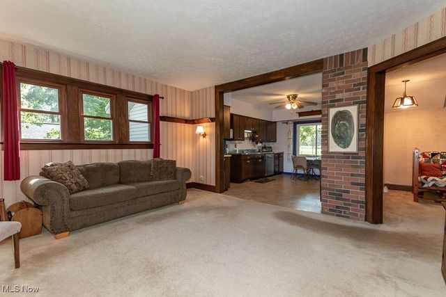 7328 Harmon Road, Conneaut, OH 44030