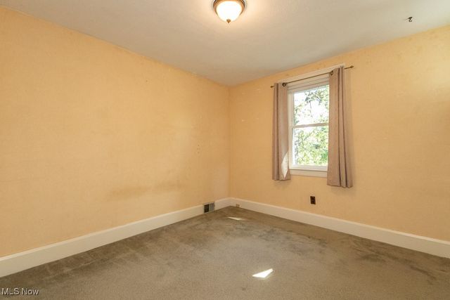 7328 Harmon Road, Conneaut, OH 44030